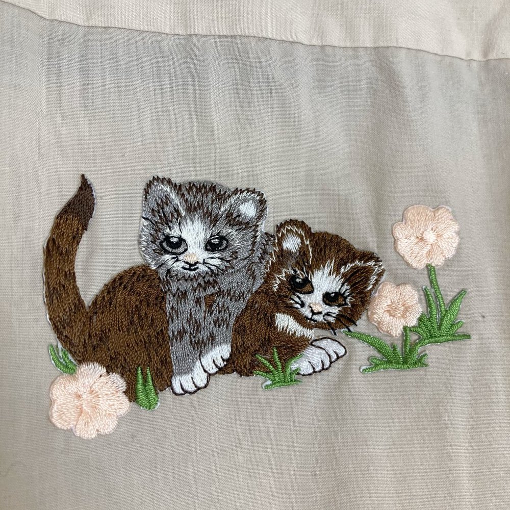 [Las Olas] Kitty Embroidered Button Down Collared… - image 6